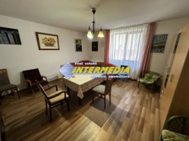spatiu-90-mp-de-inchiriat-in-centru-alba-iulia-zona-finante-2