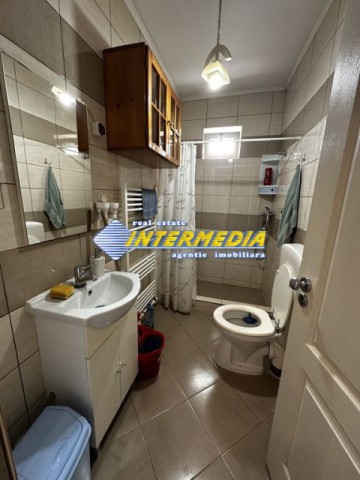 spatiu-90-mp-de-inchiriat-in-centru-alba-iulia-zona-finante-7