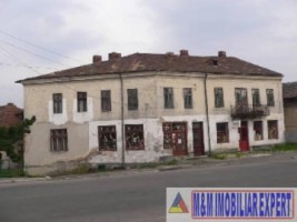 vila-35-camere-cu-teren-500-mp-de-vanzare-in-centru-campulung-muscel-arges-oportunitate-de-investitie