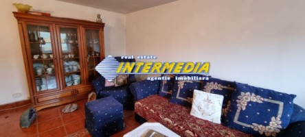 apartament-3-camere-decomandat-de-vanzare-alba-iulia-cetate-mobilat-si-utilat-13