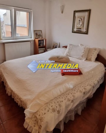 apartament-3-camere-decomandat-de-vanzare-alba-iulia-cetate-mobilat-si-utilat-30