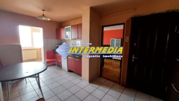 urgent-apartament-cu-2-camere-decomandat-mobilat-si-utilat-in-alba-iulia-cetate-1