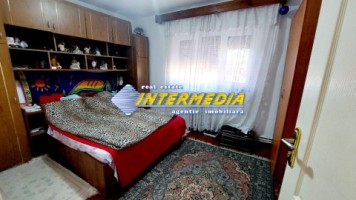 apartament-cu-2-camere-mobilat-si-utilat-in-cetate-2