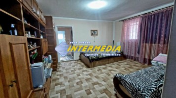 apartament-cu-2-camere-mobilat-si-utilat-in-cetate-10