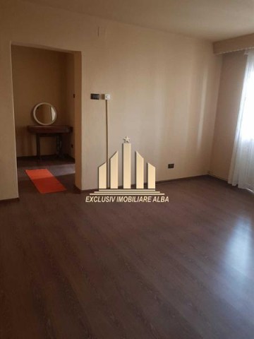 apartament-2-camere-cu-balcon-cetate-2