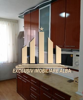 apartament-cu-3-camere-cetate-1