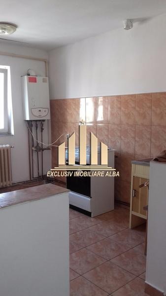 apartament-cu-2-camere-de-inchiriat-cetate-3