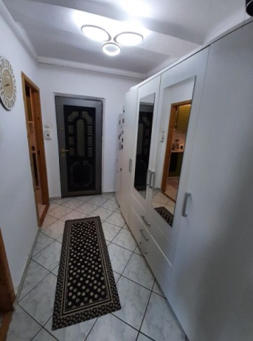 apartament-2-camere-zona-stefan-luchian-pret-negociabil-4