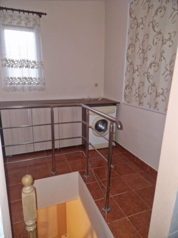 apartament-2-camere-zona-scolii-7-strvarnav-2