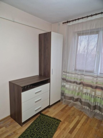 apartament-2-camere-zona-scolii-7-strvarnav-7