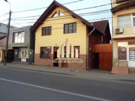 casa-individuala-de-vanzare-cu-destinatie-comerciala-maieri