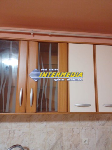 apartament-2-camere-etaj-1-de-inchiriat-centru-alba-iulia-mobilat-si-utilat-36