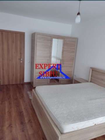 inchiriez-apartament-2-camere-recent-renovat-zona-selimbar