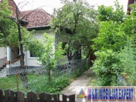 vila-stil-5-camere-teren-2000-mp-curtea-de-arges-4