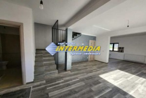 casa-noua-cu-4-camere-finisata-la-cheie-in-alba-iulia-cu-toate-utilitatile-si-asfalt-2