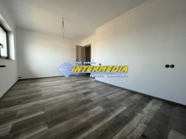 casa-noua-cu-4-camere-finisata-la-cheie-in-alba-iulia-cu-toate-utilitatile-si-asfalt-5