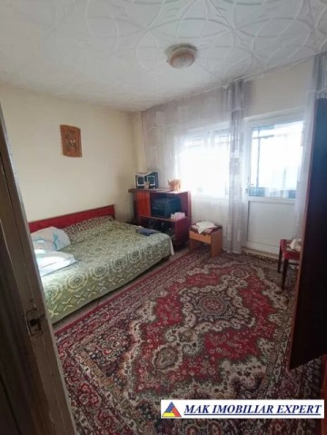 apartament-3-camere-confort-1-etaj-44-campulung-muscel-arges-1