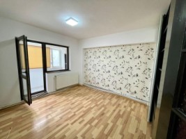 de-vanzare-apartament-cu-3-camere-2