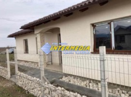 casa-noua-de-vanzare-cu-4-camere-finisata-90-in-alba-iulia-cu-teren-480-mp