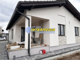 casa-cu-4-camere-finisata-la-cheie-de-vanzare-alba-iulia-cu-toate-utilitatiile-25