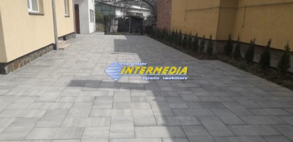 casa-noua-de-inchiriat-zona-centru-11