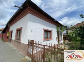 casa-5-camere-zona-centrala-campulung-muscel92000-euro-1