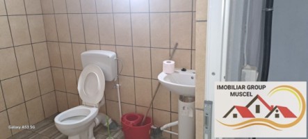 spatiu-comercial-in-campulung-muscel-in-suprafata-de-404-mp-pret-250000-euro-10