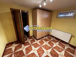 casa-deosebita-de-inchiriat-dpm-cu-garaj-teren-400-mp-finisata-utilata-si-mobilata-alba-iulia-zona-cetate-inclusiv-canalizare-si-strada-asfaltata-14