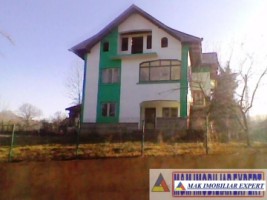 vila-6-camere-teren-2000-mp-de-vanzare-in-pucheni-dambovita-ideala-pentru-familie-1