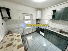 inchiriere-apartament-2-camere-decomandat-etaj-1