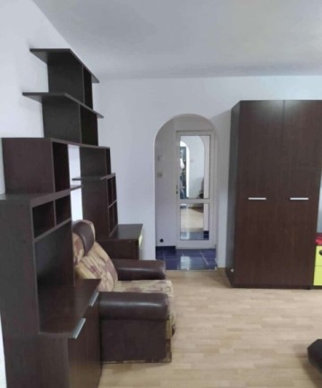 de-vanzare-apartament-cu-2-camere-zona-capat-la-unu-pret-50000-2