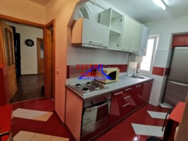 inchiriez-apartament-2-camere-renovatzona-vasile-aaron-1