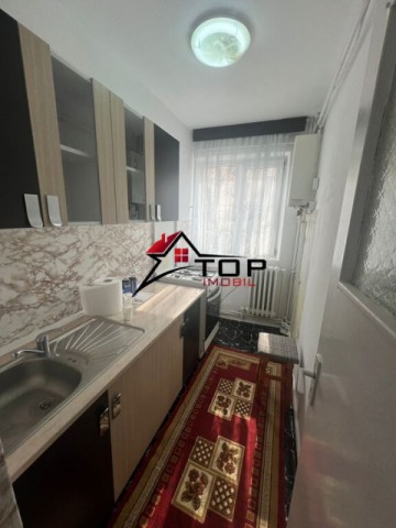 vanzare-apartament-cu-3-camere-alexandru-cel-bun-2