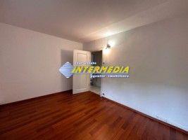 vanzare-apartament-2-camere-cu-bucatarie-mare-in-zona-cetate-closca-ocupabil-imediat-3