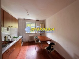 vanzare-apartament-2-camere-cu-bucatarie-mare-in-zona-cetate-closca-ocupabil-imediat-7