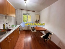 vanzare-apartament-2-camere-cu-bucatarie-mare-in-zona-cetate-closca-ocupabil-imediat-13