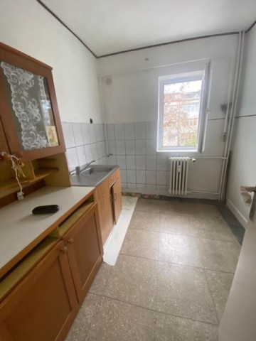 apartament-2-camere-zona-casa-sindicatelor-suprafata-de-47-mp-utili-55000-euro-neg-2