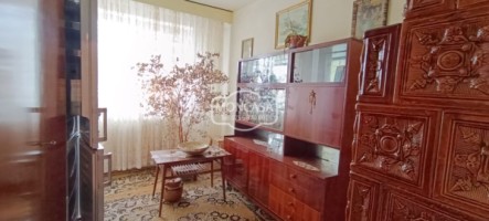 apartament-4-camere-zona-biserica-sf-dumitru-etaj-4-cu-sarpanta-8