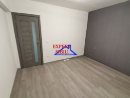 vand-apartament-4-camere-decomandatrecent-renovatzona-vasile-aaron-4