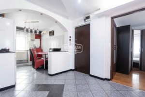 apartament-4-camere-zona-grivita-scoala-8-etaj-4-cu-sarpanta-1