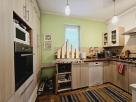 casa-inidividuala-renovata-de-vanzare-maieri-4