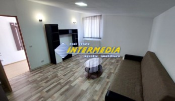 de-inchiriat-apartament-cu-2-camere-si-living-in-zona-cetate-alba-iulia-5