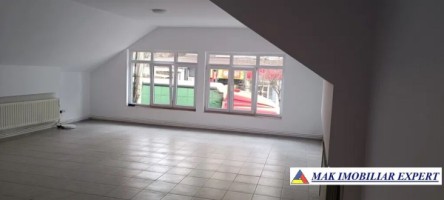 dec-2025-spatiu-comercial-75-mp-campulung-6