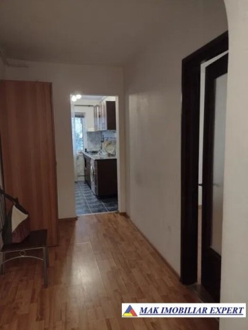 vandut-apartament-2-camere-cf-1-et-p4-campulung-4