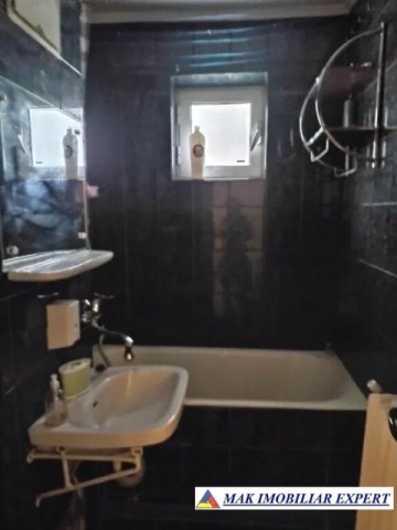 vandut-apartament-2-camere-cf-1-et-p4-campulung-6