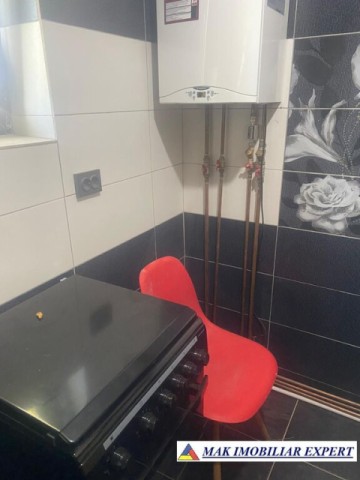vandut-gasca-zurli-apartament-2-camere-confort-3-parter-in-visoi-campulung-muscel-arges-17