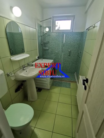 inchiriez-apartament-2-camererecent-renovatzona-mihai-viteazul-9