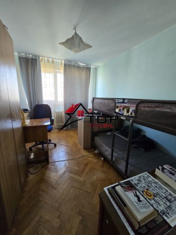 apartament-2-camere-decomandat-podu-ros-5