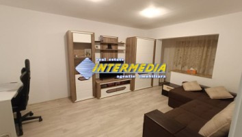 vanzare-apartament-2-camere-decomandat-alba-iulia-etaj-2-finisat-si-mobilat-complet