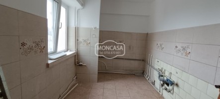 apartament-3-camere-strsavenilor-etaj-2-2